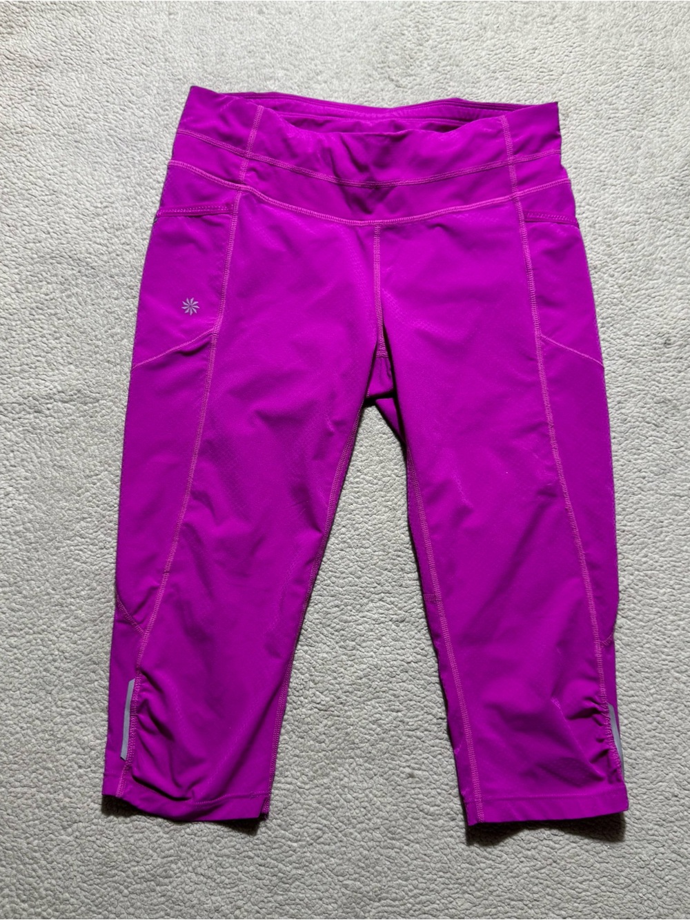 Athleta Leggings Womens Small Magenta Cropped Mid Rise Stretch Athleisure Gym - Picture 1 of 12